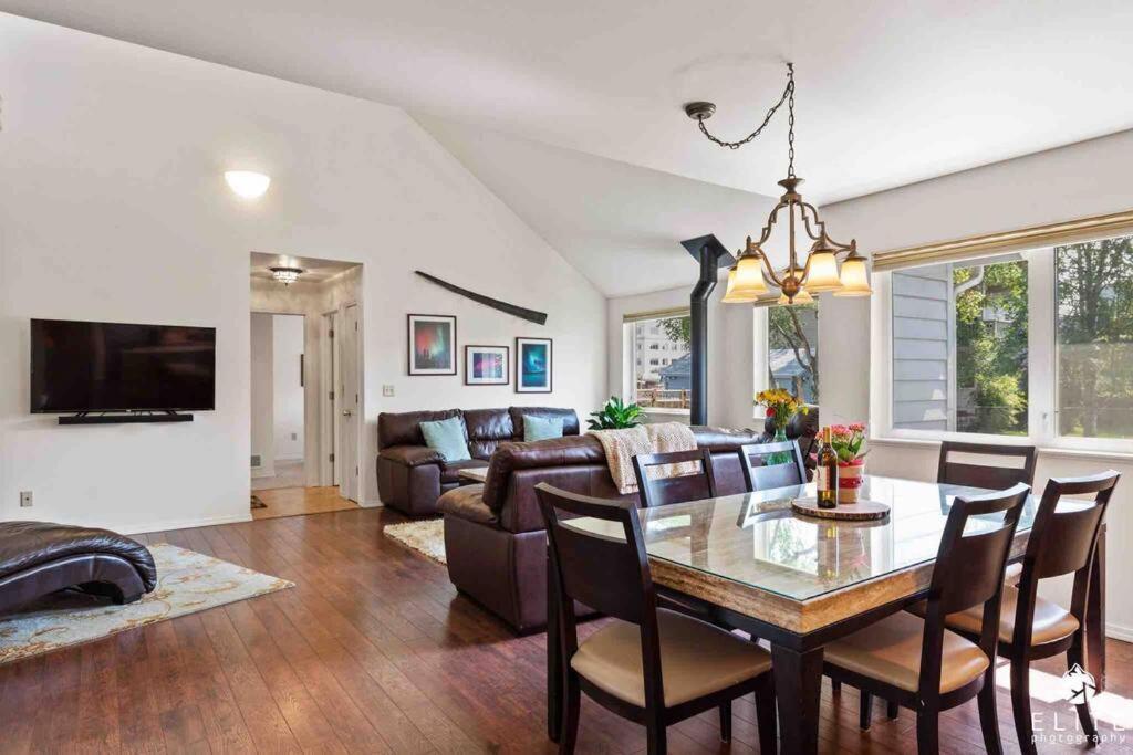 Coastal Place - Best Location In Downtown! Anchorage Extérieur photo
