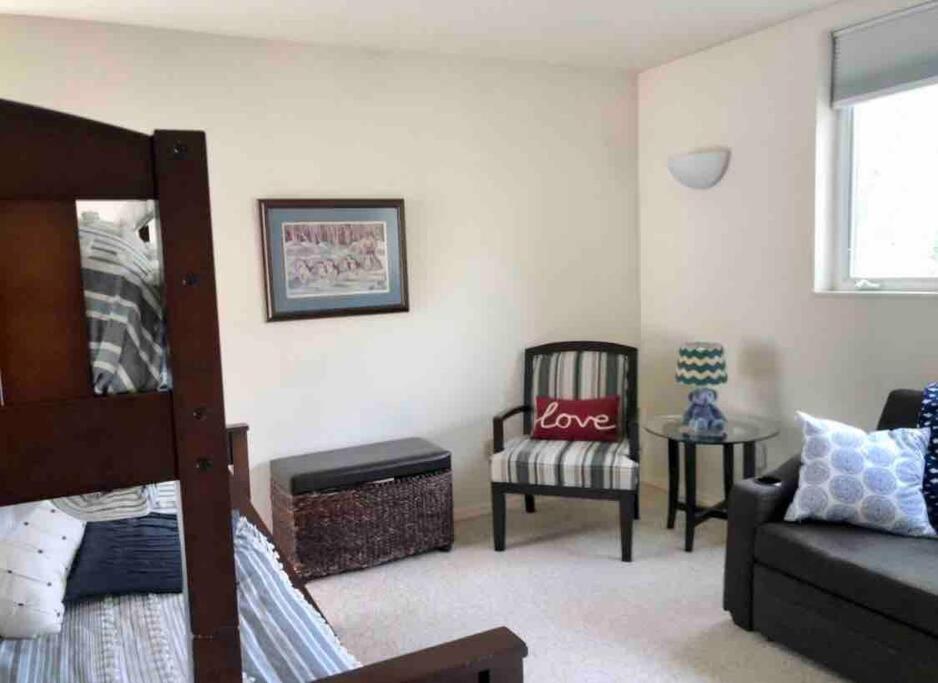 Coastal Place - Best Location In Downtown! Anchorage Extérieur photo