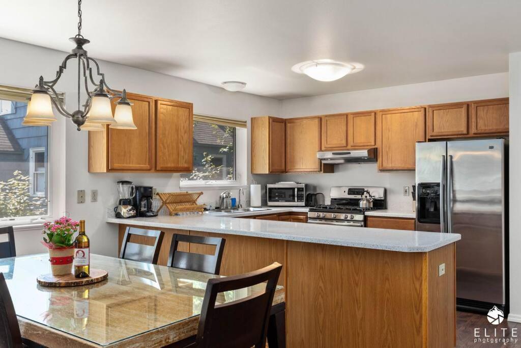 Coastal Place - Best Location In Downtown! Anchorage Extérieur photo