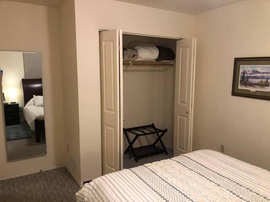 Coastal Place - Best Location In Downtown! Anchorage Extérieur photo