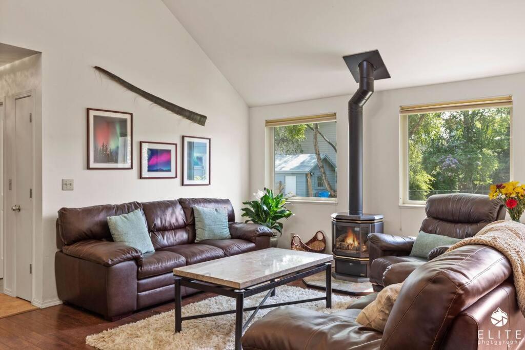 Coastal Place - Best Location In Downtown! Anchorage Extérieur photo